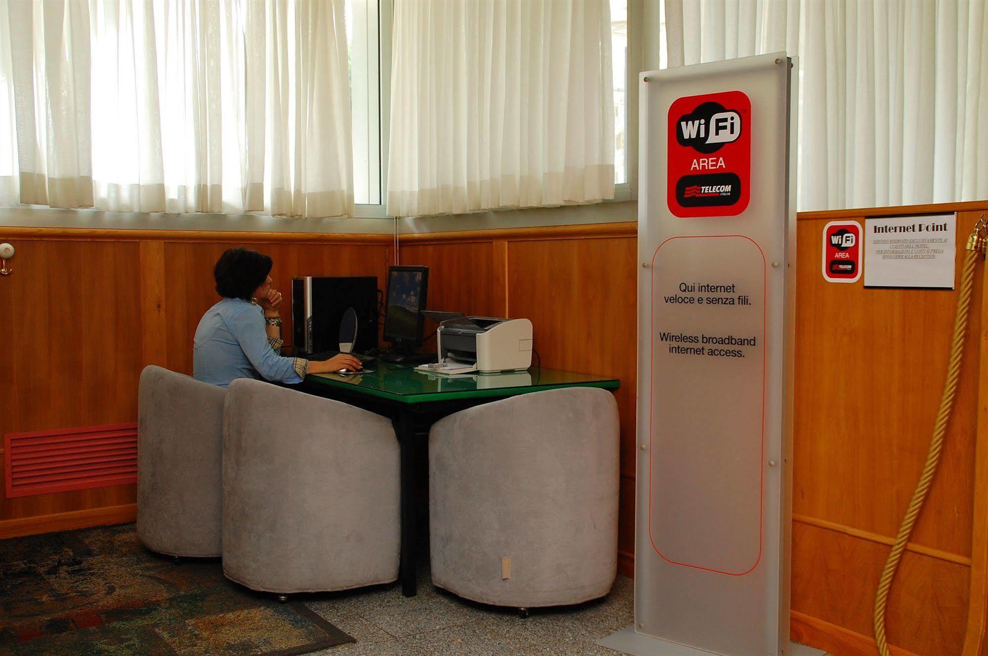 Benny Hotel Catanzaro Luaran gambar