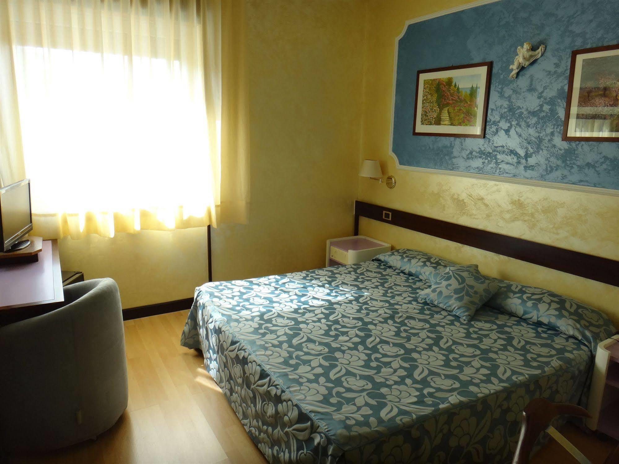Benny Hotel Catanzaro Luaran gambar